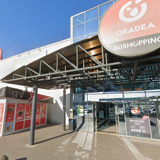Galerie comerciala Auchan Oradea